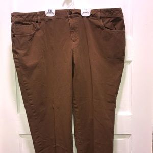 NWOT Tribal Sport Stetch Chino Cropped SIZE 16P